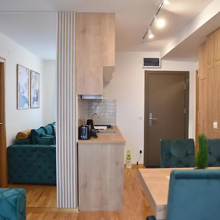 Lucija 9d57 Kraljevi Cardaci Apartment