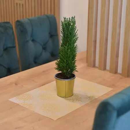 Апартаменты Lucija 9d57 Kraljevi Cardaci