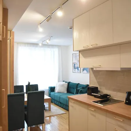 Lucija 9d57 Kraljevi Cardaci * Kopaonik