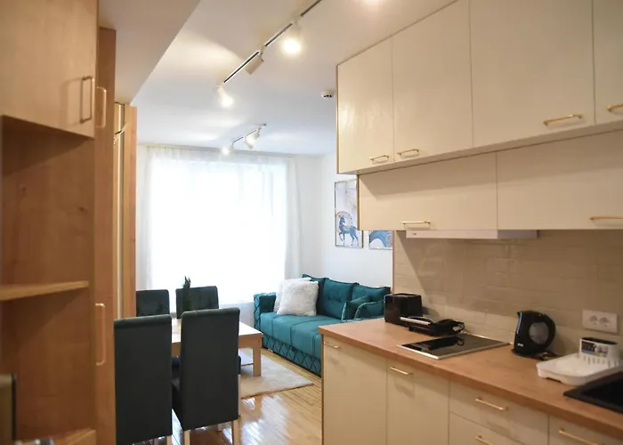 Lucija 9d57 Kraljevi Cardaci * קופאוניק