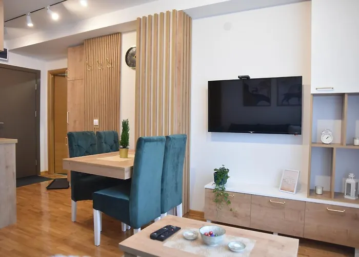 Lucija 9d57 Kraljevi Cardaci דירה