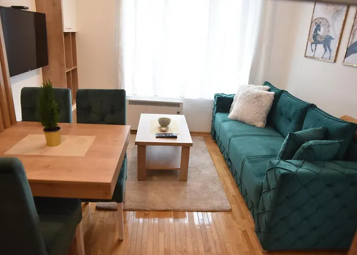 Lucija 9d57 Kraljevi Cardaci דירה *