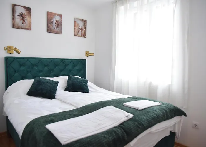 Lucija 9d57 Kraljevi Cardaci * קופאוניק